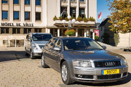 luxembourg airport limousine transfer audi a8